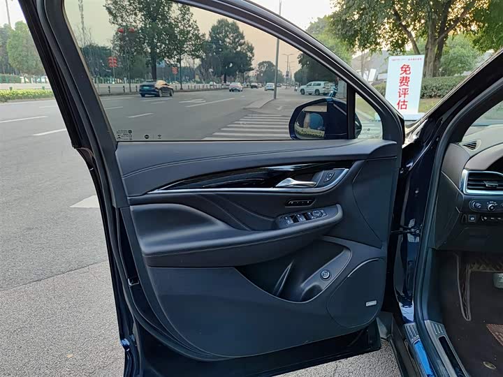 Фото 6 - Buick Enclave