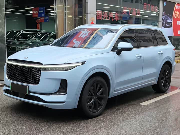 Фото 3 - LiXiang One