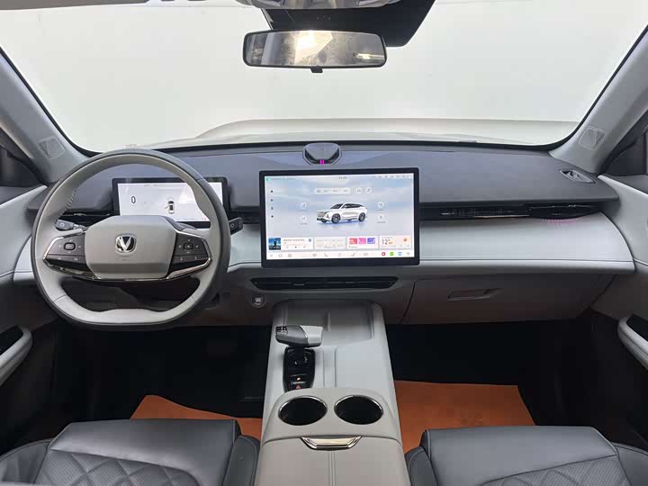 Фото 9 - Changan UNI-Z Hybrid