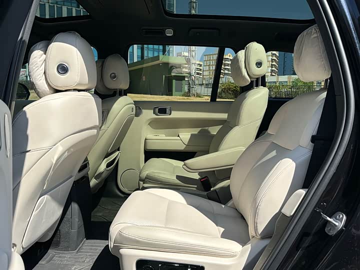 Фото 6 - LiXiang L9