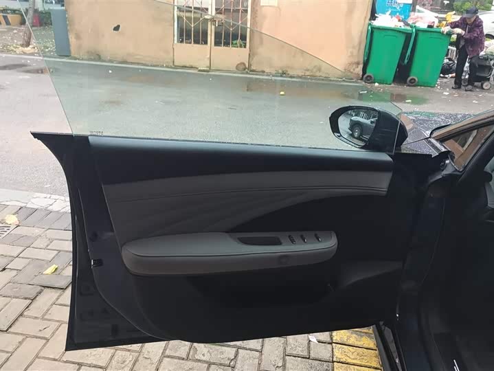 Фото 7 - Nissan N7