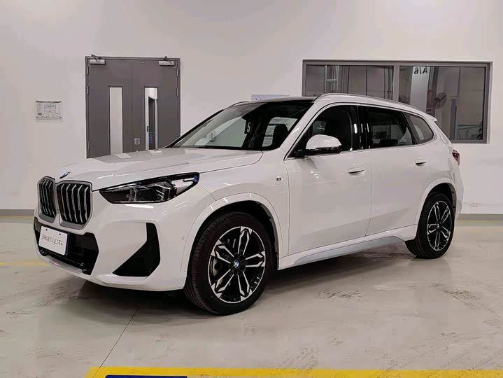 Фото 1 - BMW X1