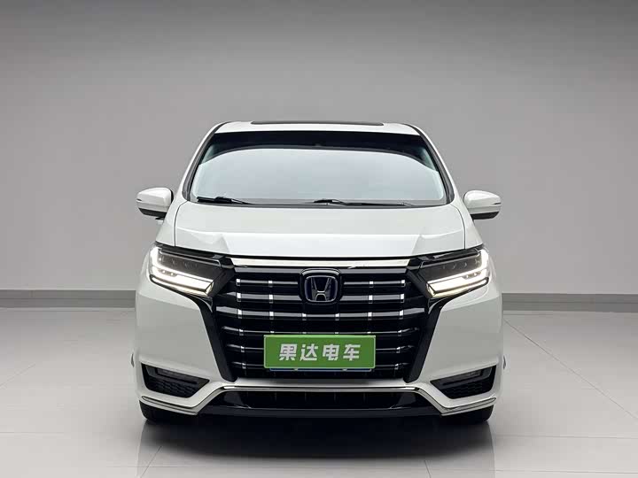 Фото 2 - Honda Elysion