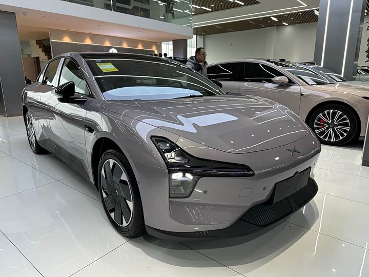 Фото 3 - XPeng Mona M03