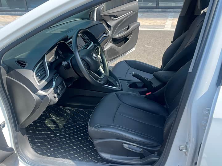 Фото 8 - Buick Excelle GT