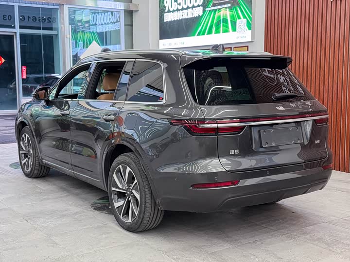 Фото 5 - LiXiang One