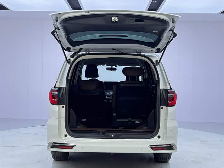 Фото 9 - Honda Odyssey