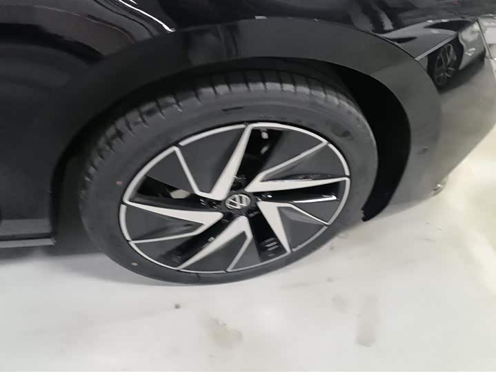 Фото 6 - Volkswagen Magotan