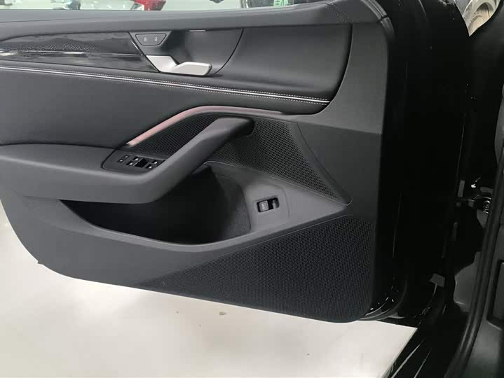 Фото 7 - Volkswagen Magotan