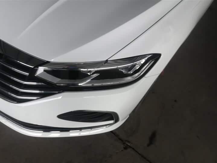 Фото 5 - Volkswagen Lavida