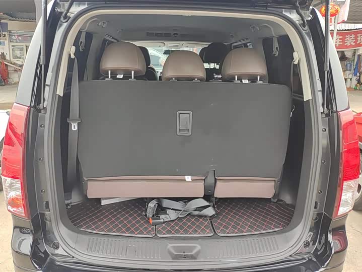 Фото 4 - Dongfeng Forthing Lingzhi Plus