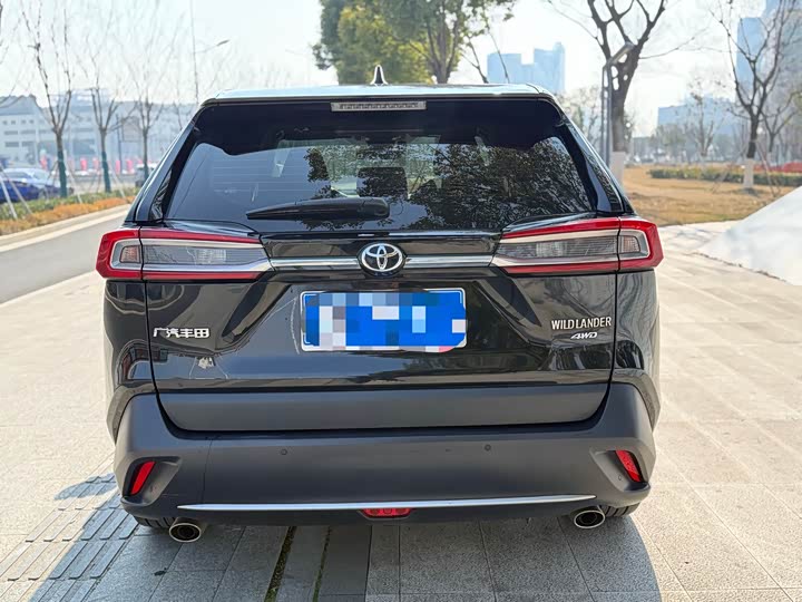 Photo 5 - Toyota Wildlander