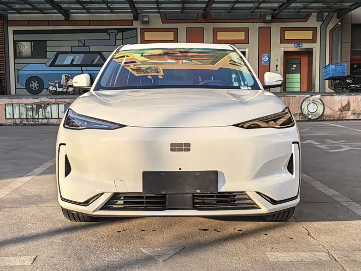 Фото 2 - Geely Galaxy E5