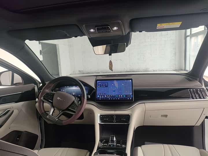 Photo 6 - BYD Song Plus Hybrid/EV