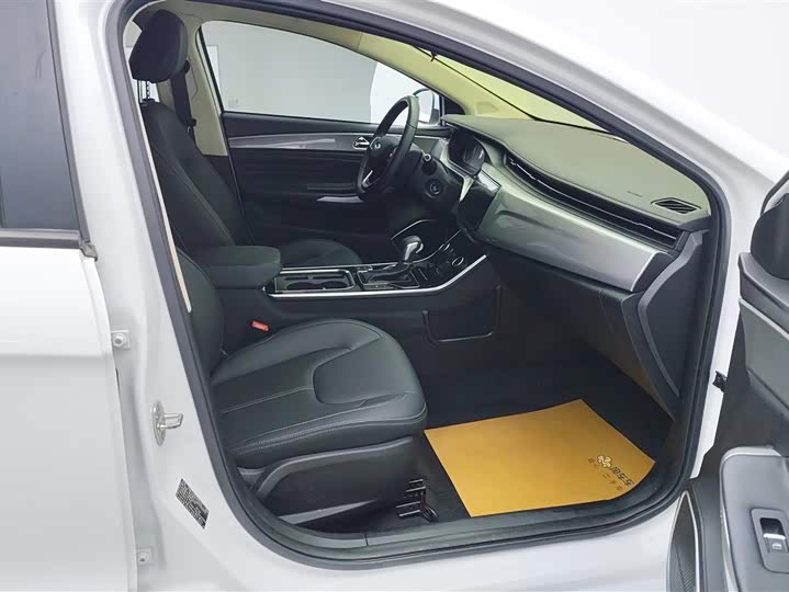 Фото 8 - Chery Arrizo 5