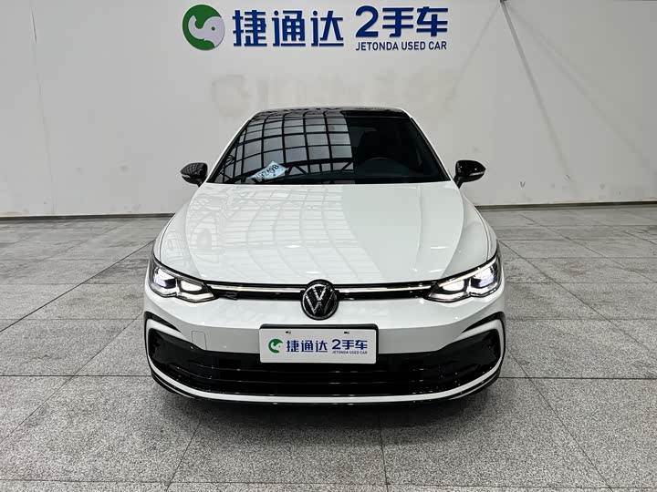 Фото 5 - Volkswagen Golf