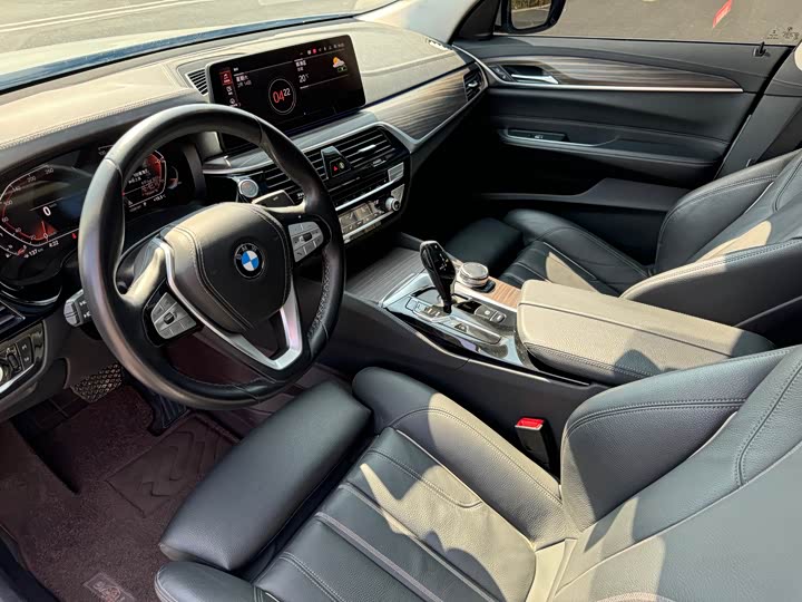 Фото 4 - BMW 6 Series GT