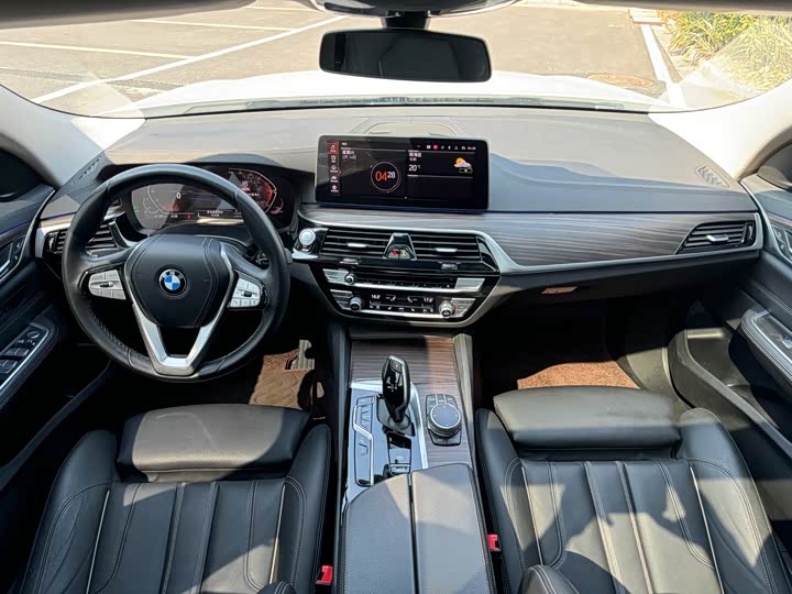 Фото 6 - BMW 6 Series GT