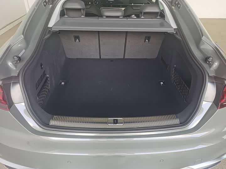 Фото 8 - Audi A5