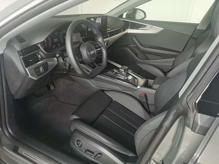 Фото 9 - Audi A5