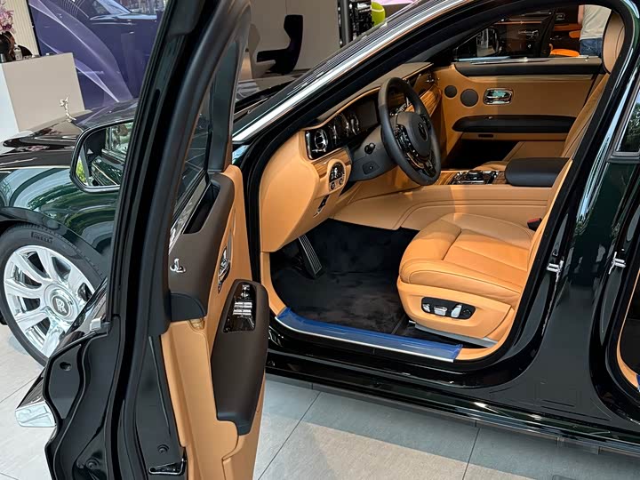 Фото 2 - Rolls-Royce Ghost