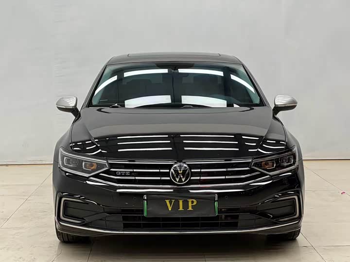 Фото 2 - Volkswagen Magotan GTE Hybrid