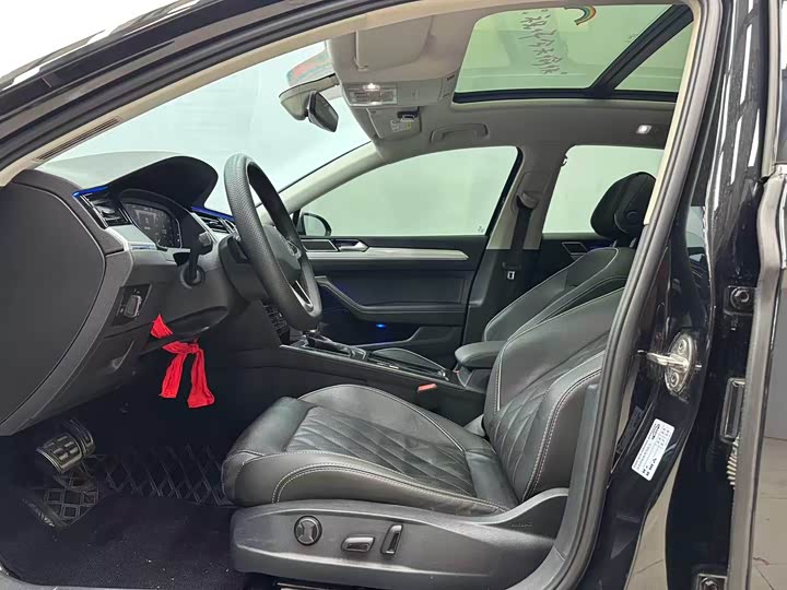 Фото 4 - Volkswagen Magotan GTE Hybrid