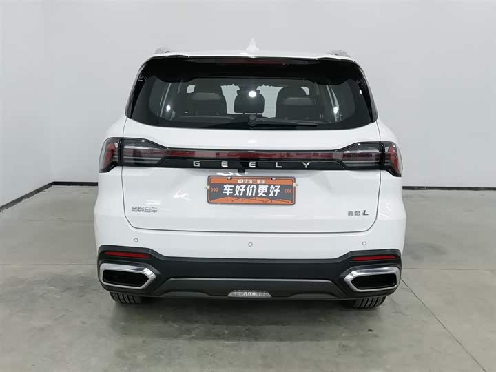 Фото 4 - Geely Okavango L