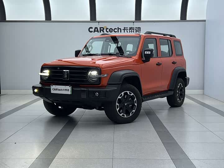 Фото 1 - Tank 300 Hybrid