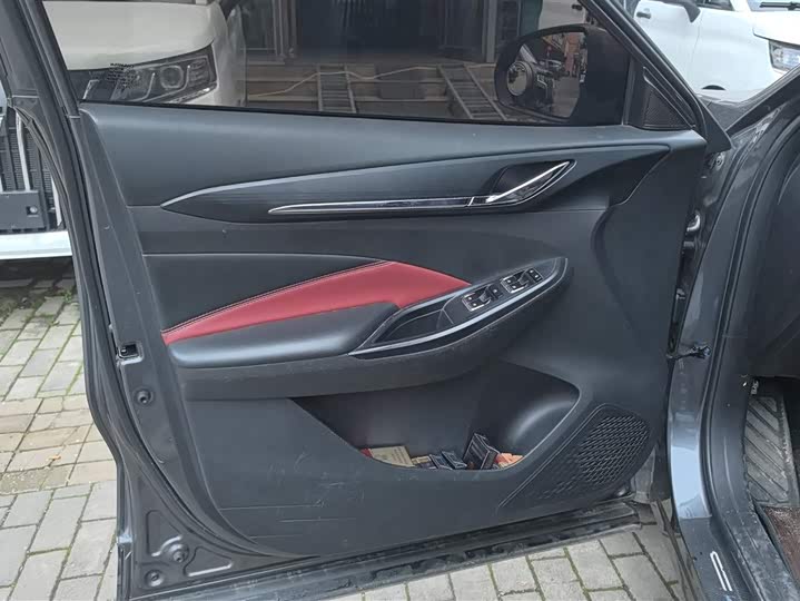 Фото 7 - Changan Oshan X5