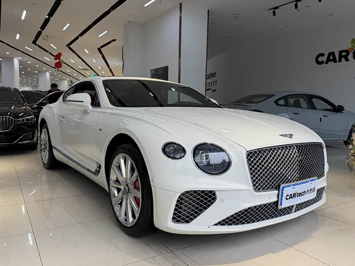 Фото 3 - Bentley Continental GT