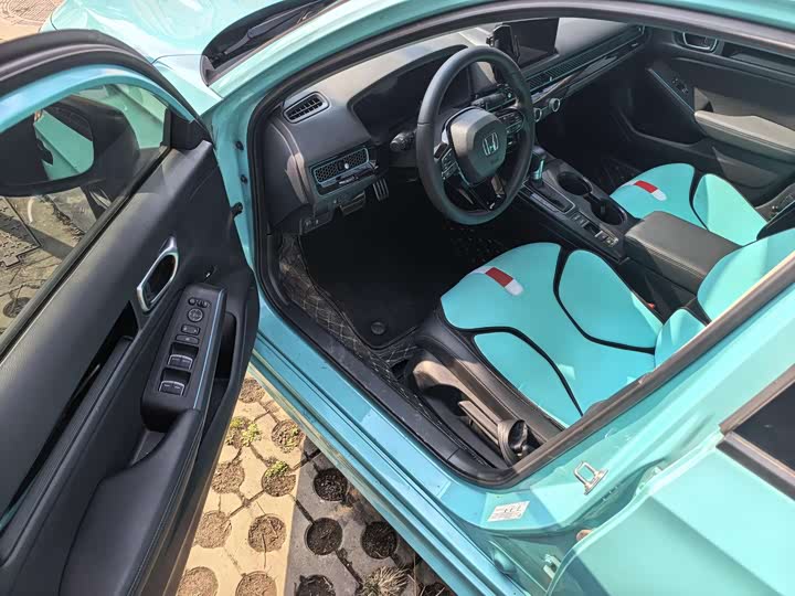 Фото 4 - Honda Integra