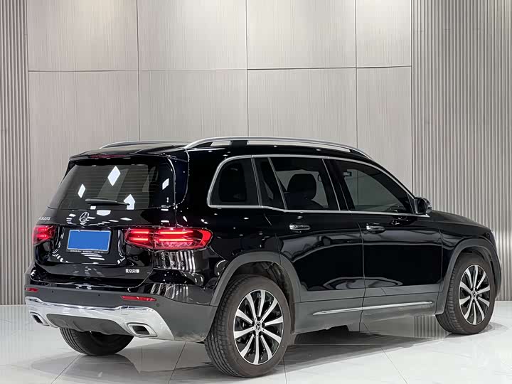 Фото 4 - Mercedes-Benz GLB-Class