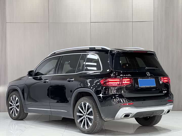 Фото 6 - Mercedes-Benz GLB-Class