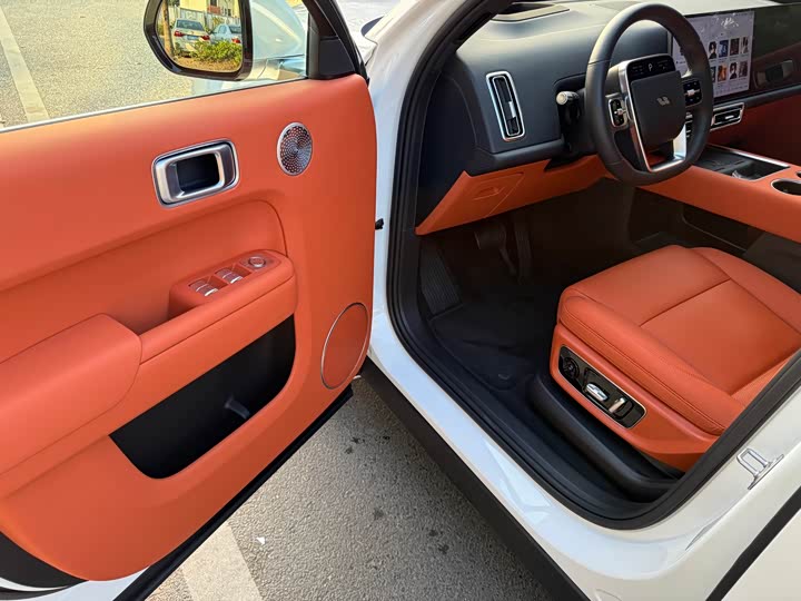 Фото 6 - LiXiang L8