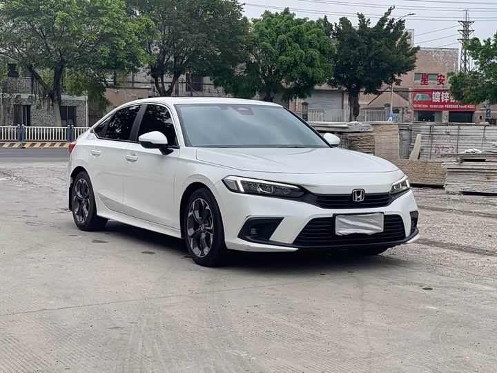 Фото 3 - Honda Civic