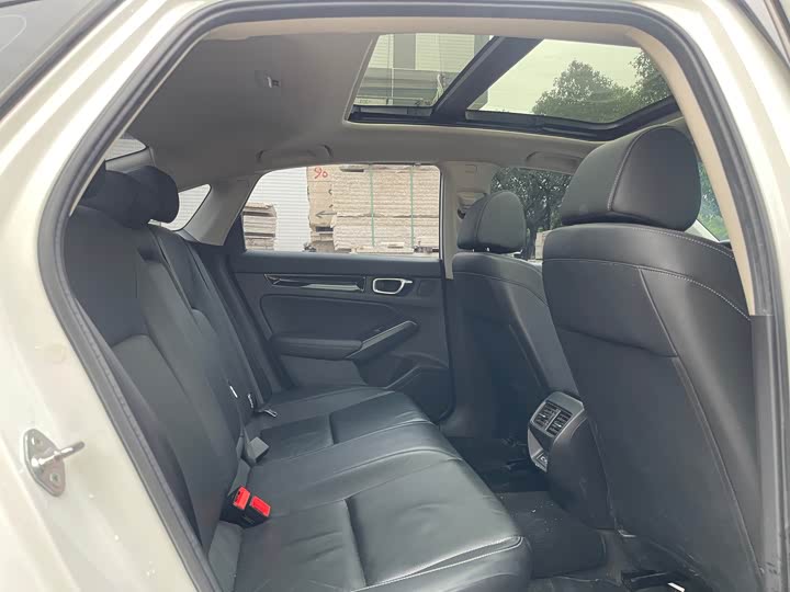 Фото 9 - Honda Civic