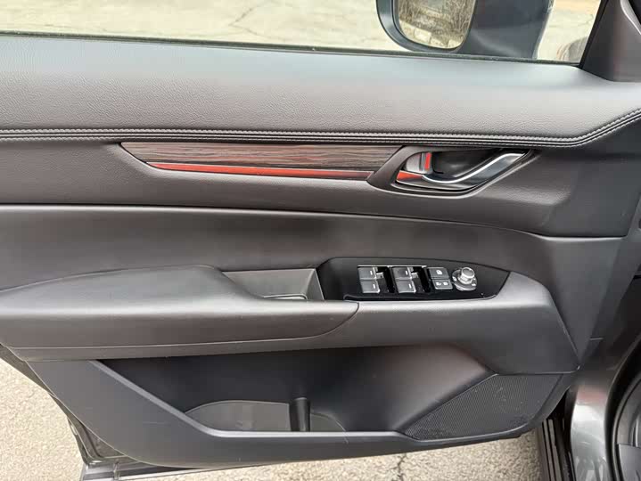 Фото 3 - Mazda CX-5