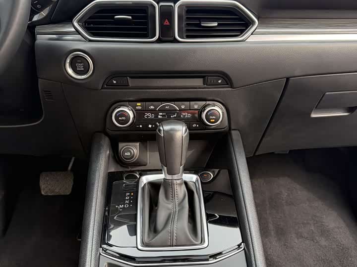 Фото 9 - Mazda CX-5