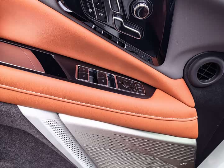 Фото 3 - Cadillac Optiq