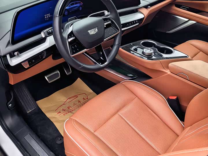 Фото 4 - Cadillac Optiq