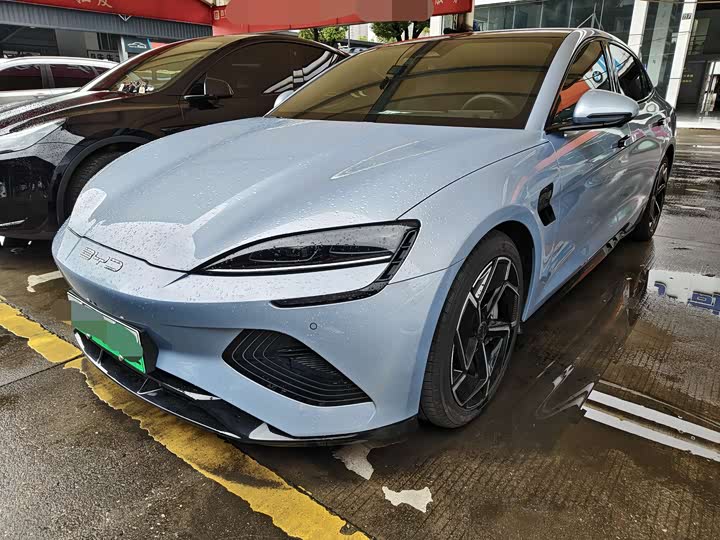 Фото 3 - BYD Seal