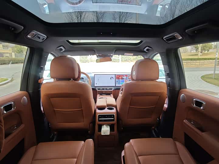 Фото 6 - LiXiang L8