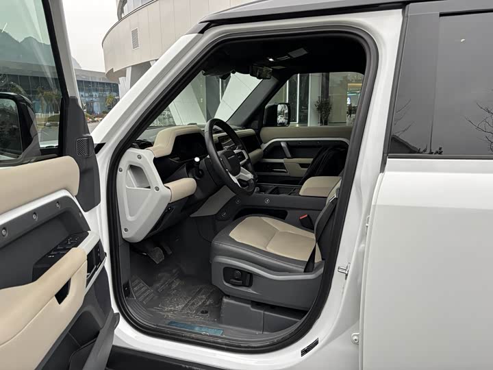 Фото 6 - Land Rover Defender