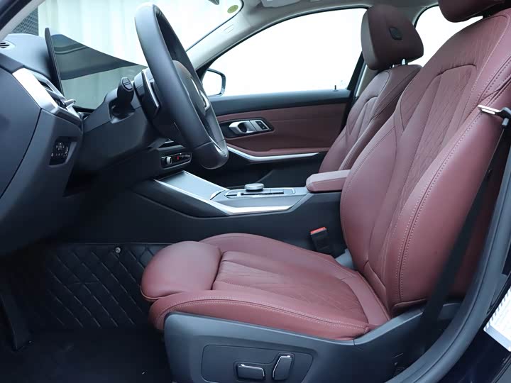 Фото 5 - BMW 3 Series