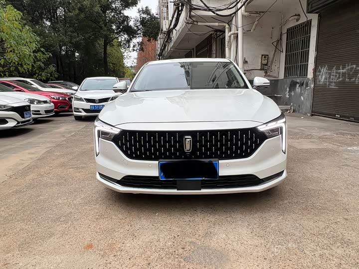 Фото 2 - Bestune B70