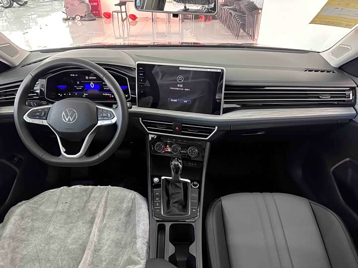 Фото 9 - Volkswagen Sagitar L