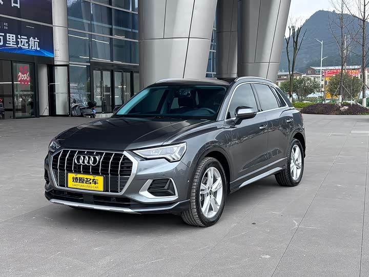 Фото 1 - Audi Q3
