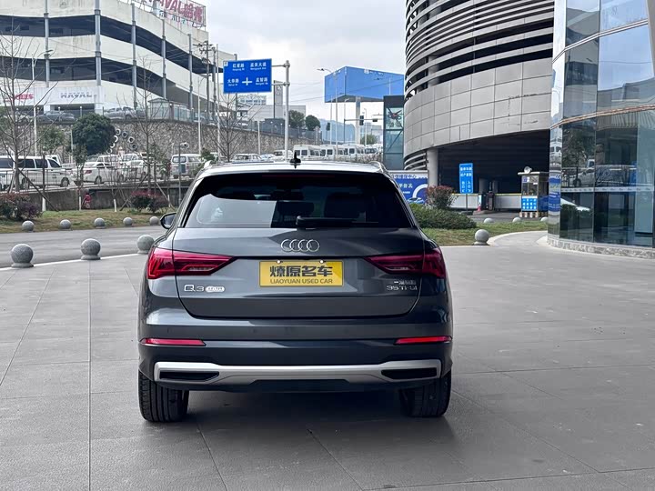 Фото 6 - Audi Q3