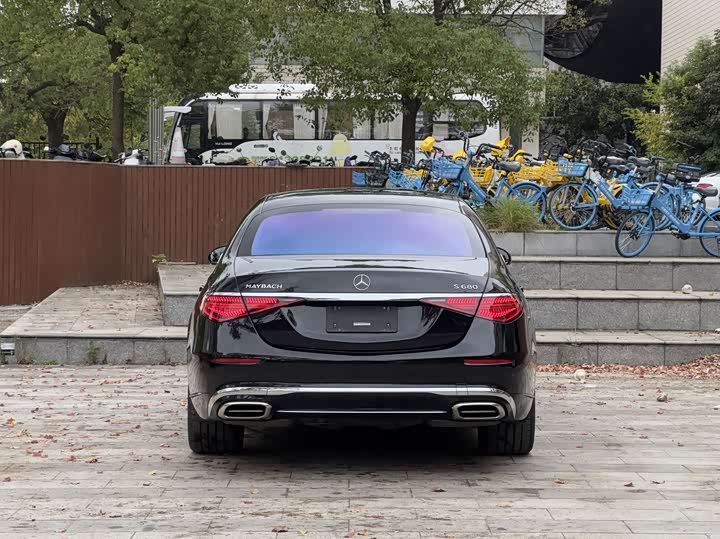 Фото 6 - Mercedes-Benz Maybach S-Class